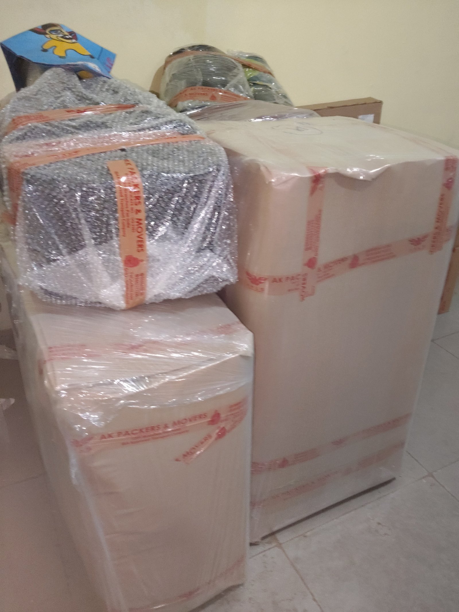 Household Items Packing